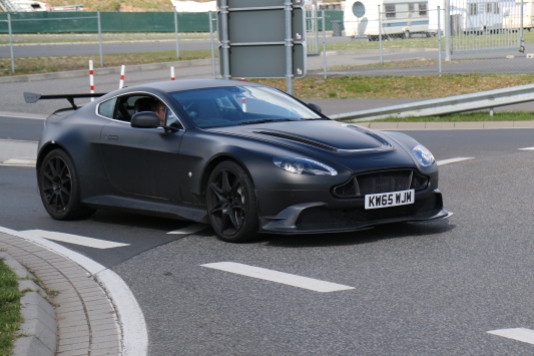 Aston Martin Testfahrzeug April 2016